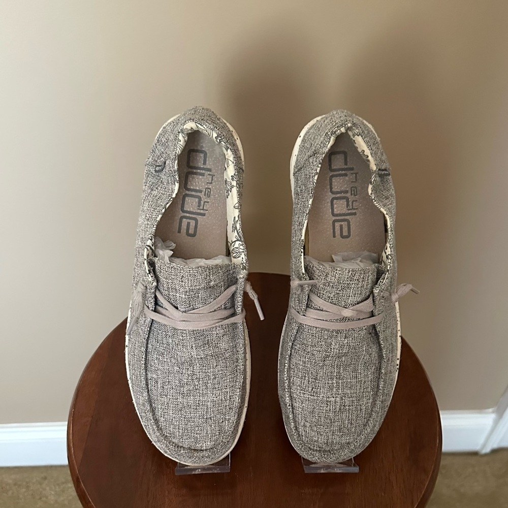 HEYDUDE Wendy Linen Shoes  Iron, Gray Size 10 - Picture 3 of 10